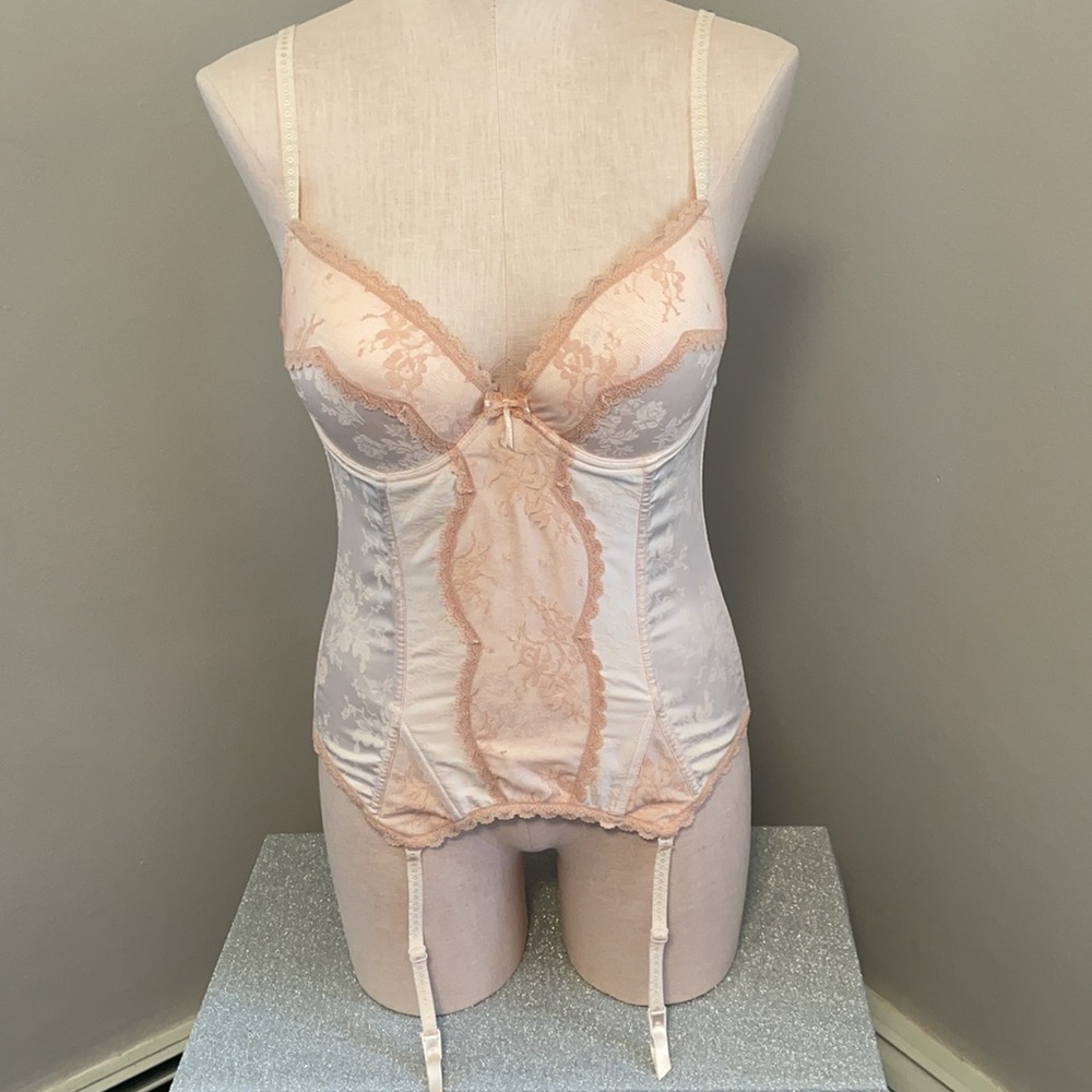 Victoria's Secret 36C Merrywidow/Corset/Bustier w/ Garters - Angels Line